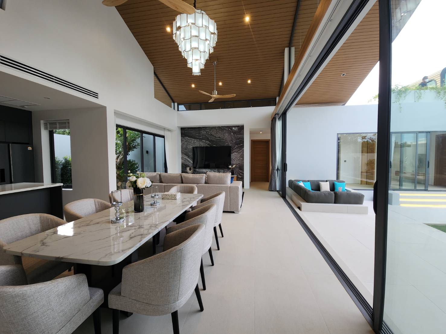 Wilawan Luna Vista 20